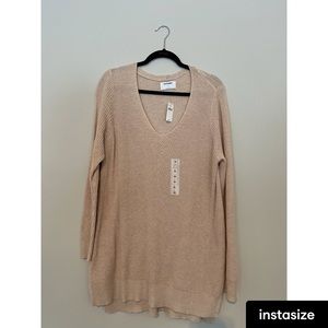 Old Navy light nude sweater